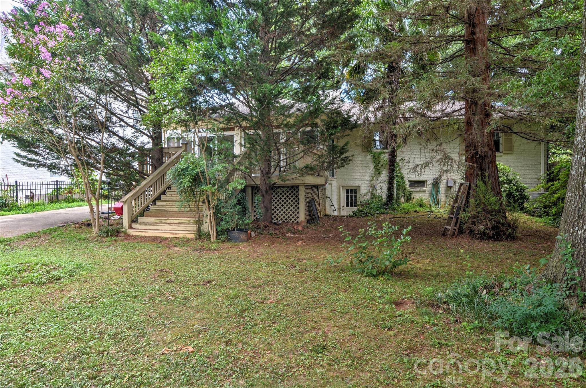 Myers Park - Residential