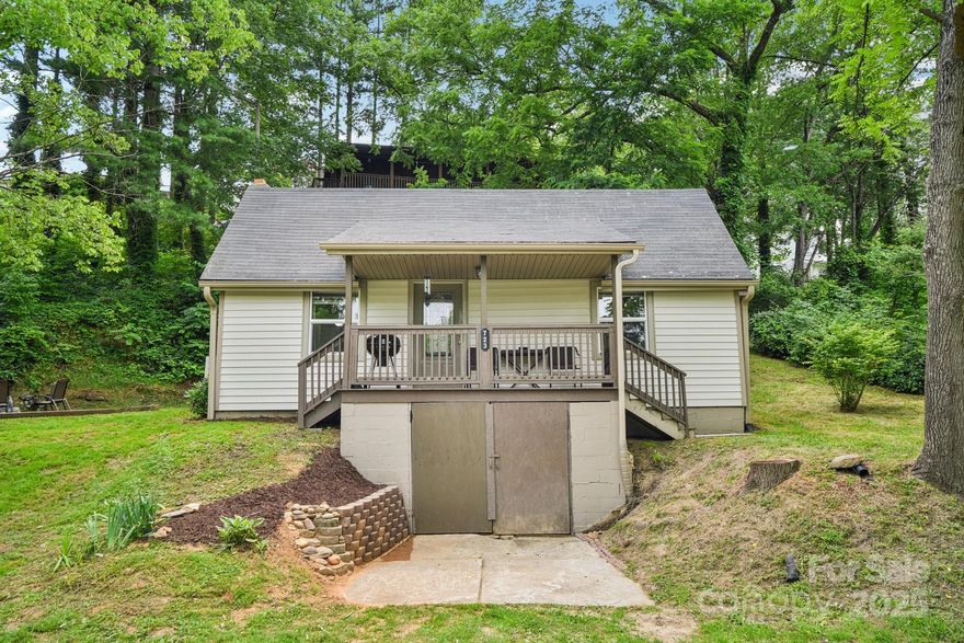 Nestled just a short distance from the Pigeon River, this charming bungalow offers the perfect mix of classic style and modern convenience. Located just 15 minutes from Waynesville and 25 minutes from Asheville, you get the best of peaceful, riverside living with easy access to both towns. Inside, you’ll enjoy an open, light-filled living area, a sleek, updated kitchen, and cozy bedrooms, making it an ideal spot for both everyday living and weekend getaways. Whether you’re sipping coffee on the front porch or relaxing on the back deck, the natural beauty of the area surrounds you. Perfect for a full-time home, vacation retreat, or short-term rental, this lovely property offers the ideal combination of comfort and location.