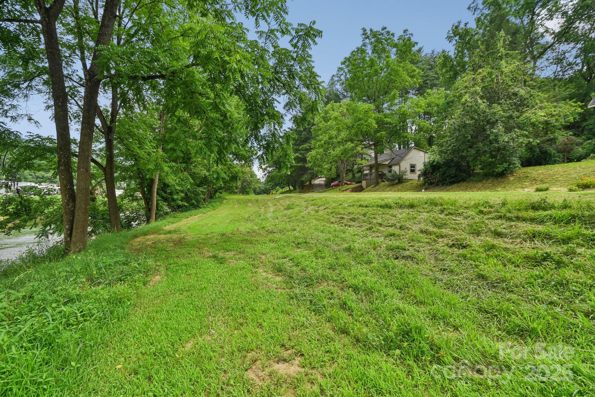 723 Richland Creek Road