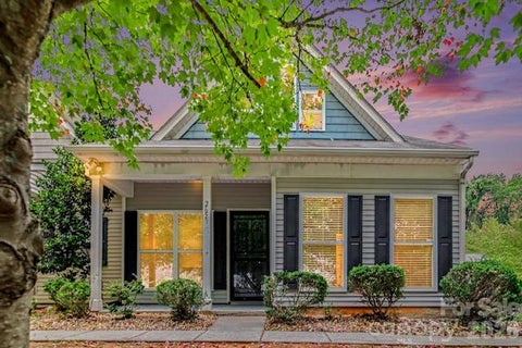 Photo of 2655 Meadow Knoll Drive #25, Charlotte, NC 28269 (MLS # 4432594)