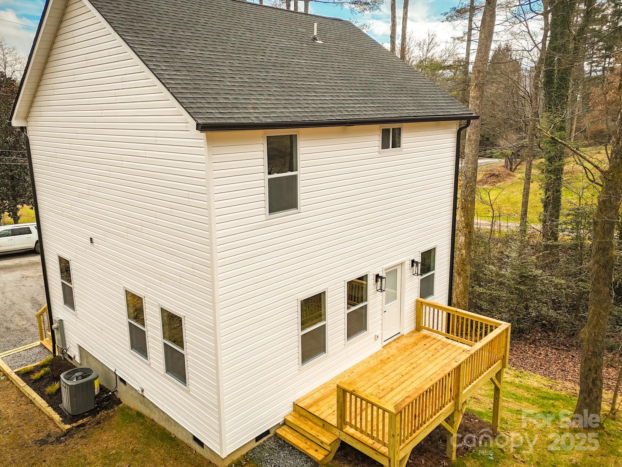 87 Whispering Pines Drive