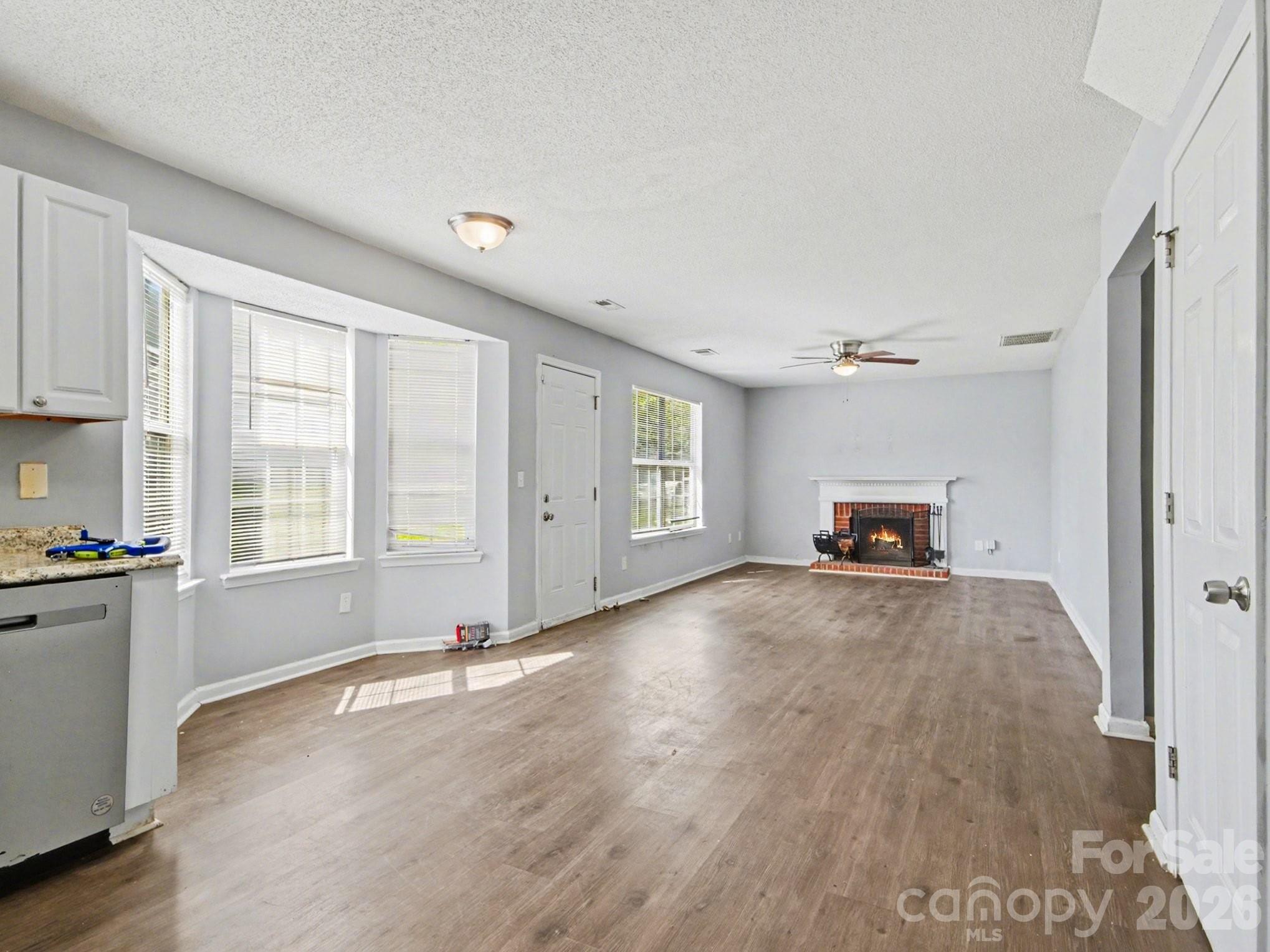 Hubbard Woods - Residential