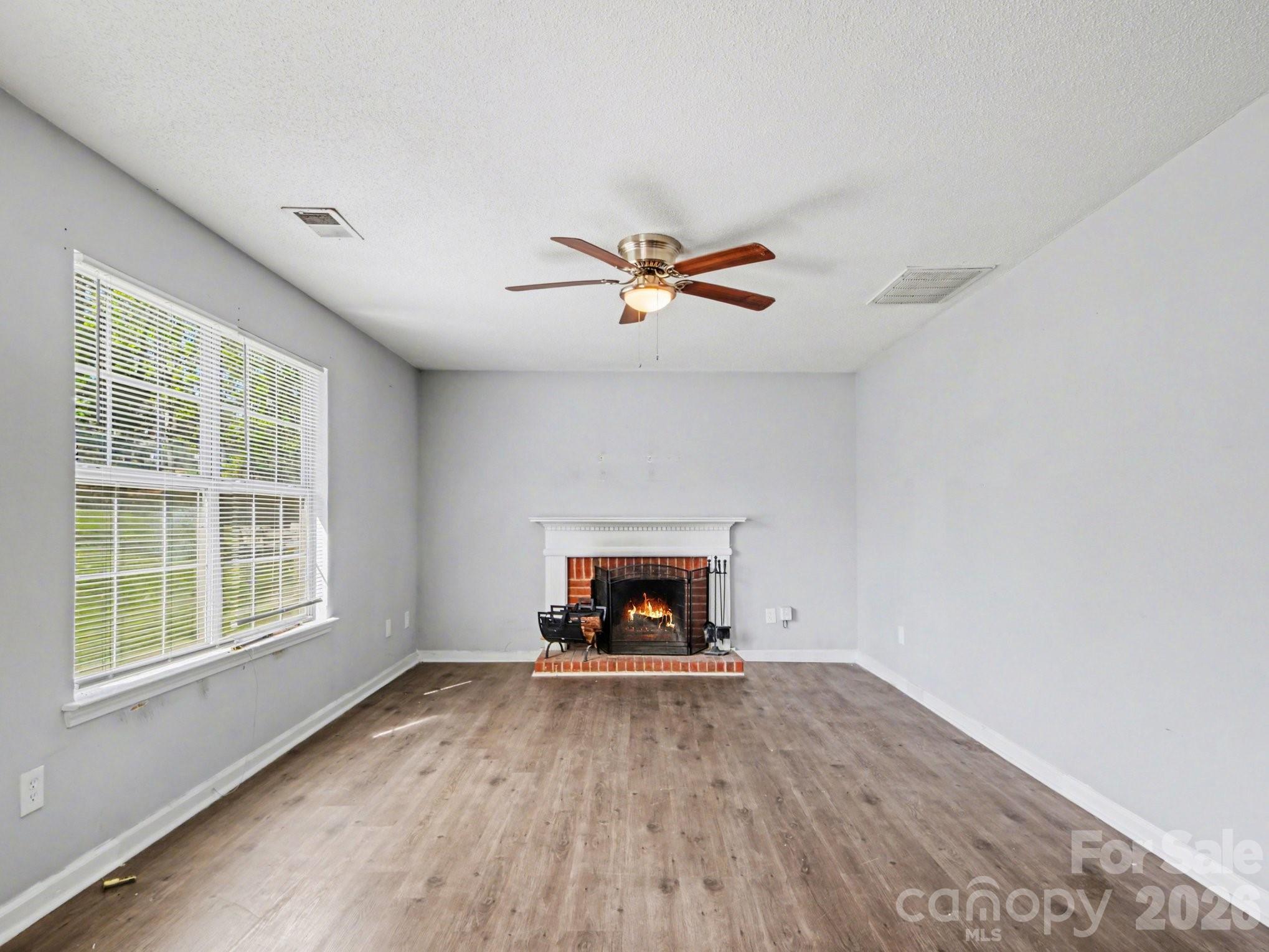 Hubbard Woods - Residential