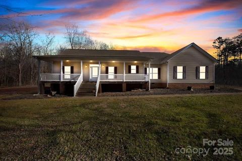 A home in Clover