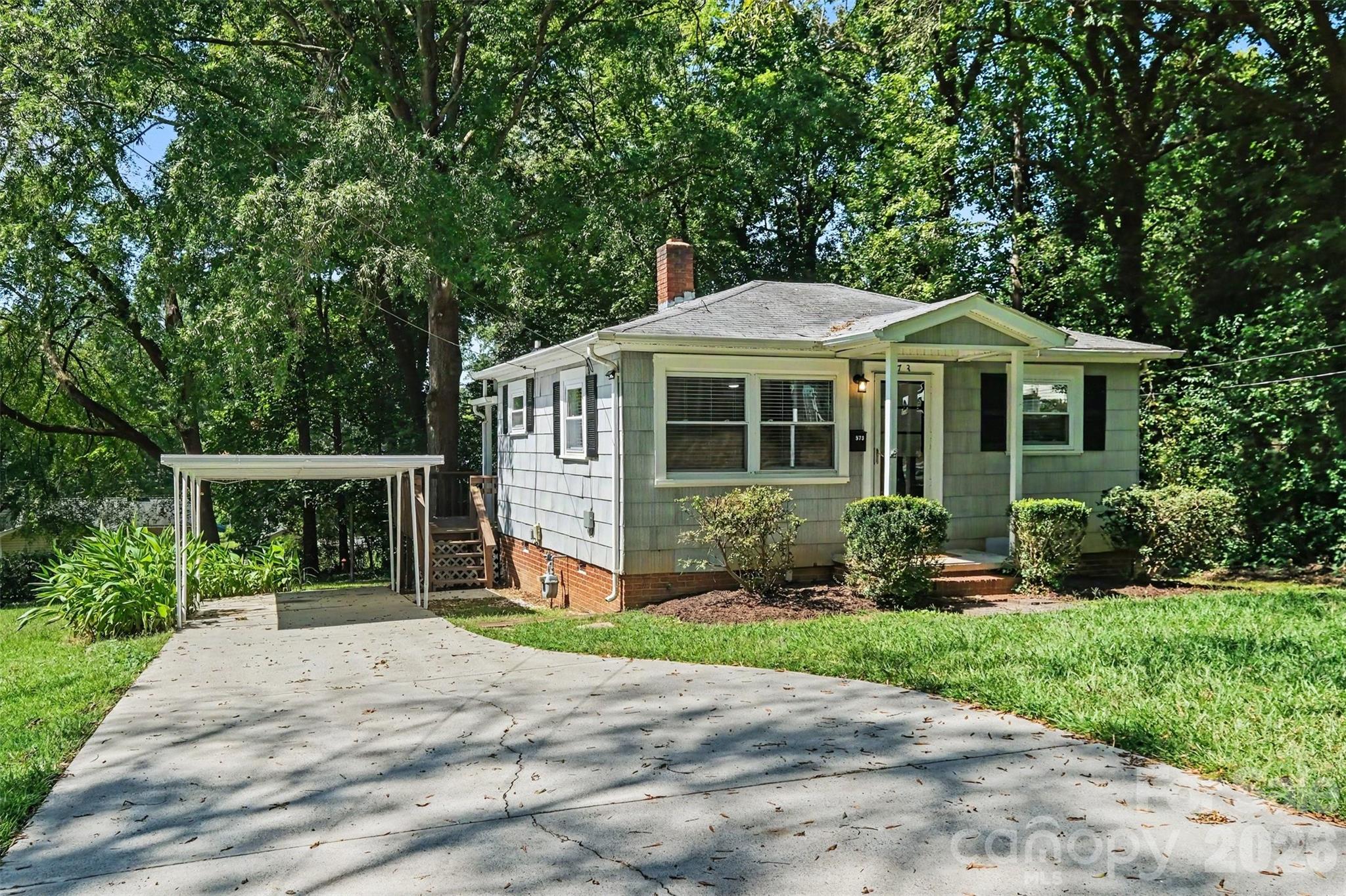 573 Allison Street NW