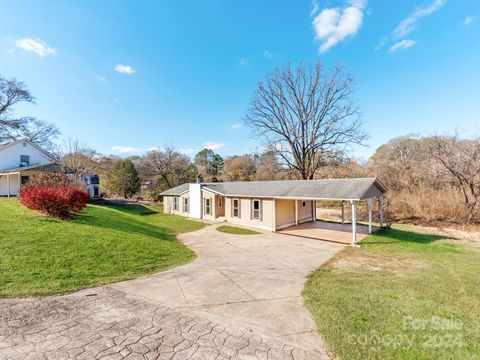 A home in Mooresboro