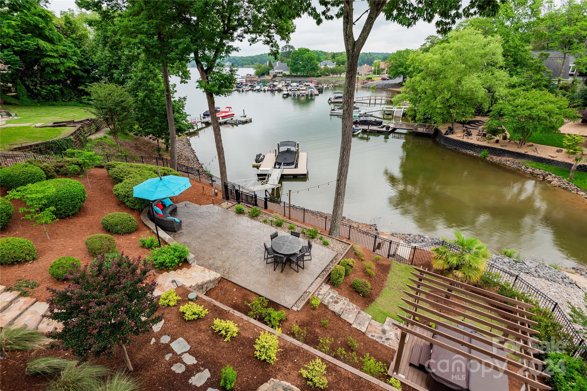 Riverpointe - Residential