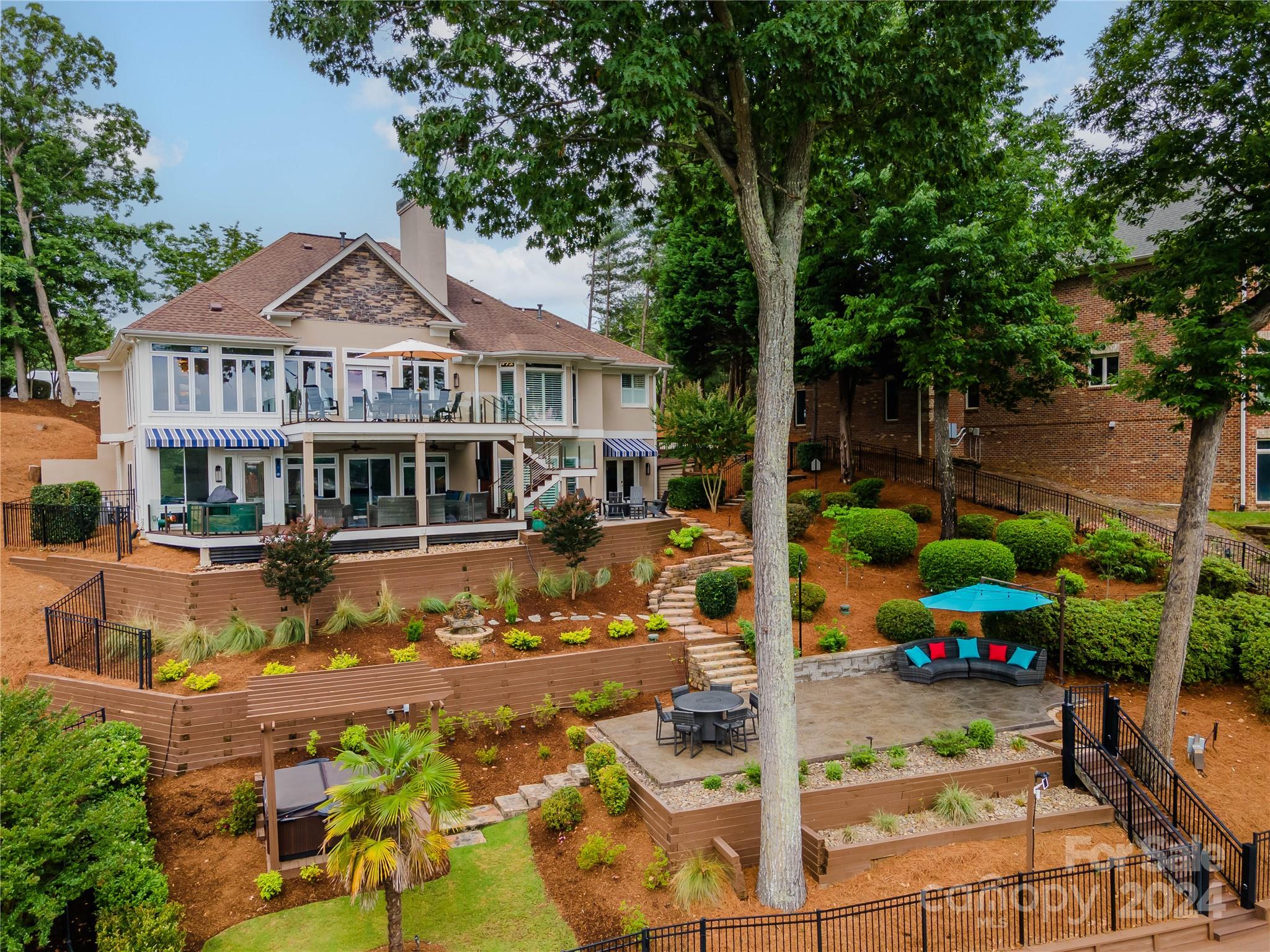 Riverpointe - Residential