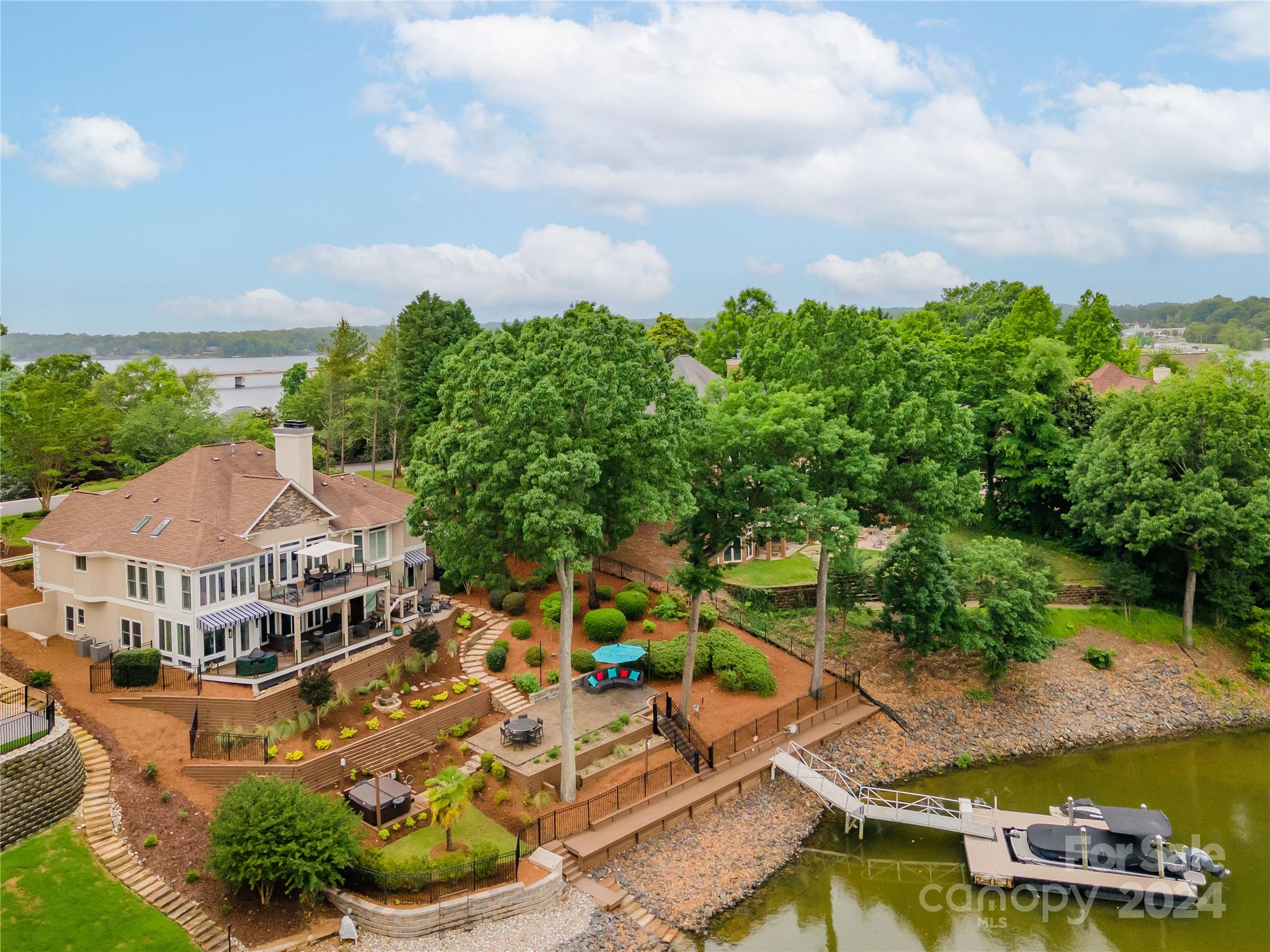 Riverpointe - Residential