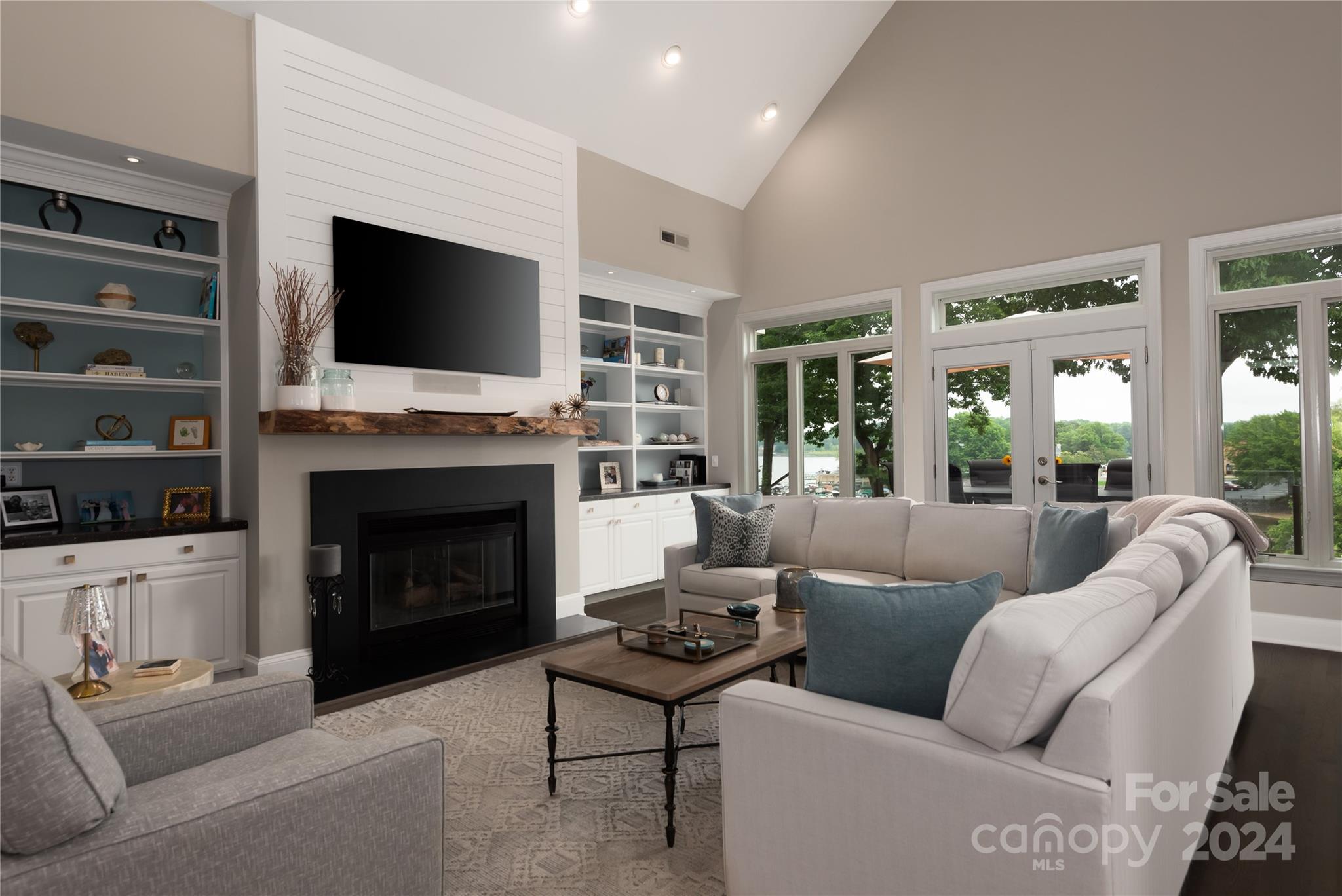 Riverpointe - Residential