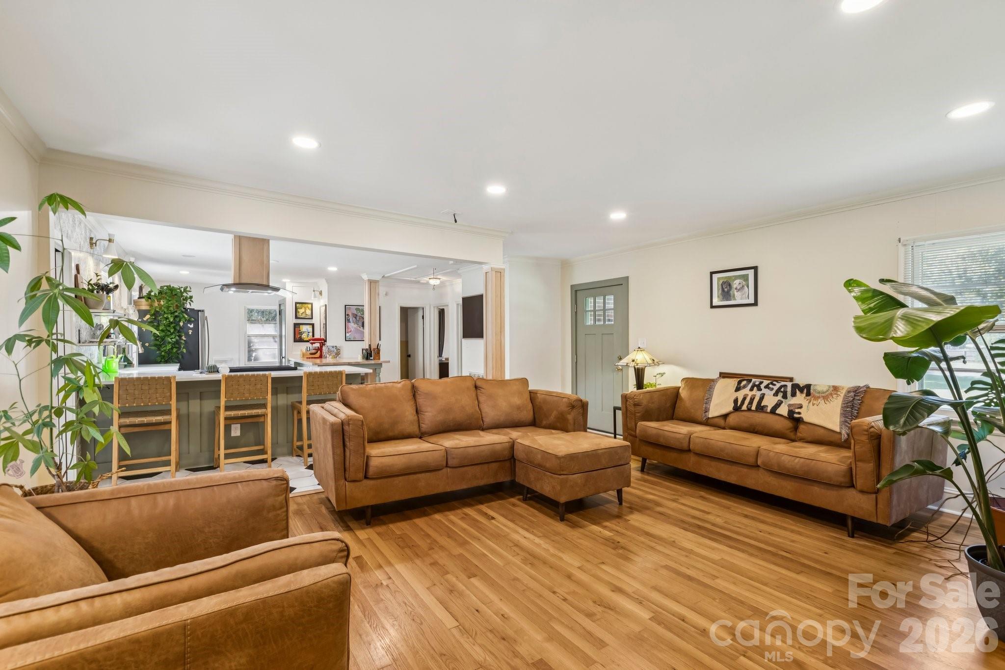 5508 Crestland Avenue