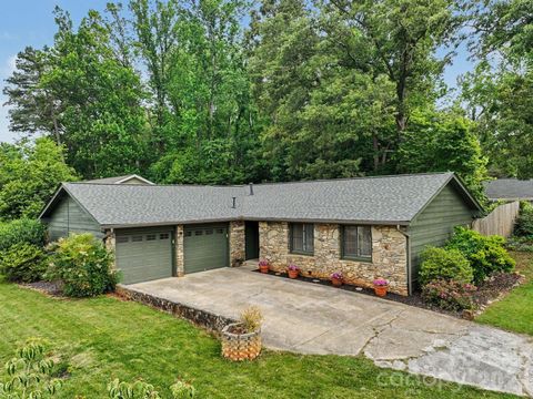 Photo of 21 Glen Meadows Road, Arden, NC 28704 (MLS # 4390296)