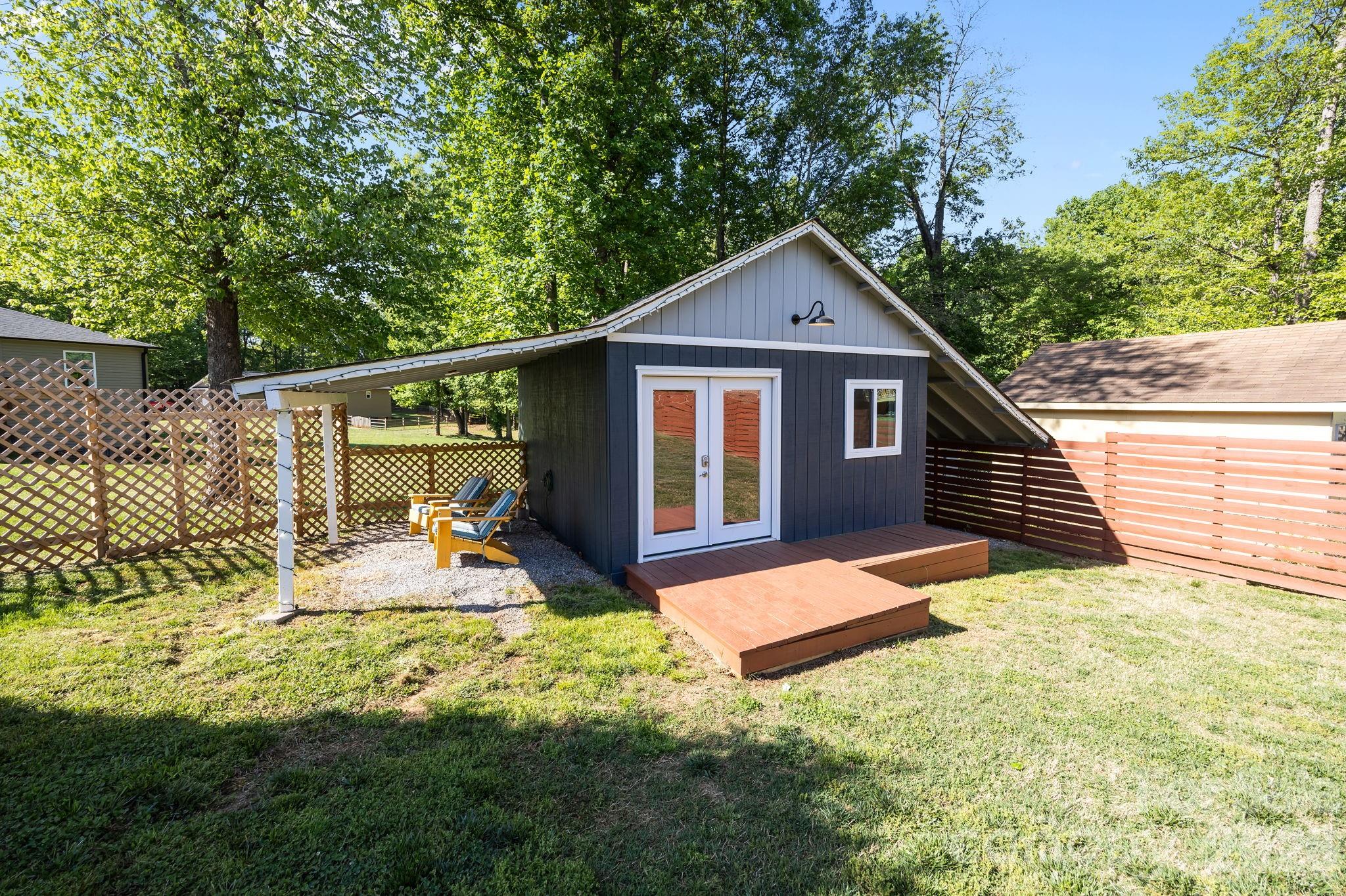 Oakcrest - Residential