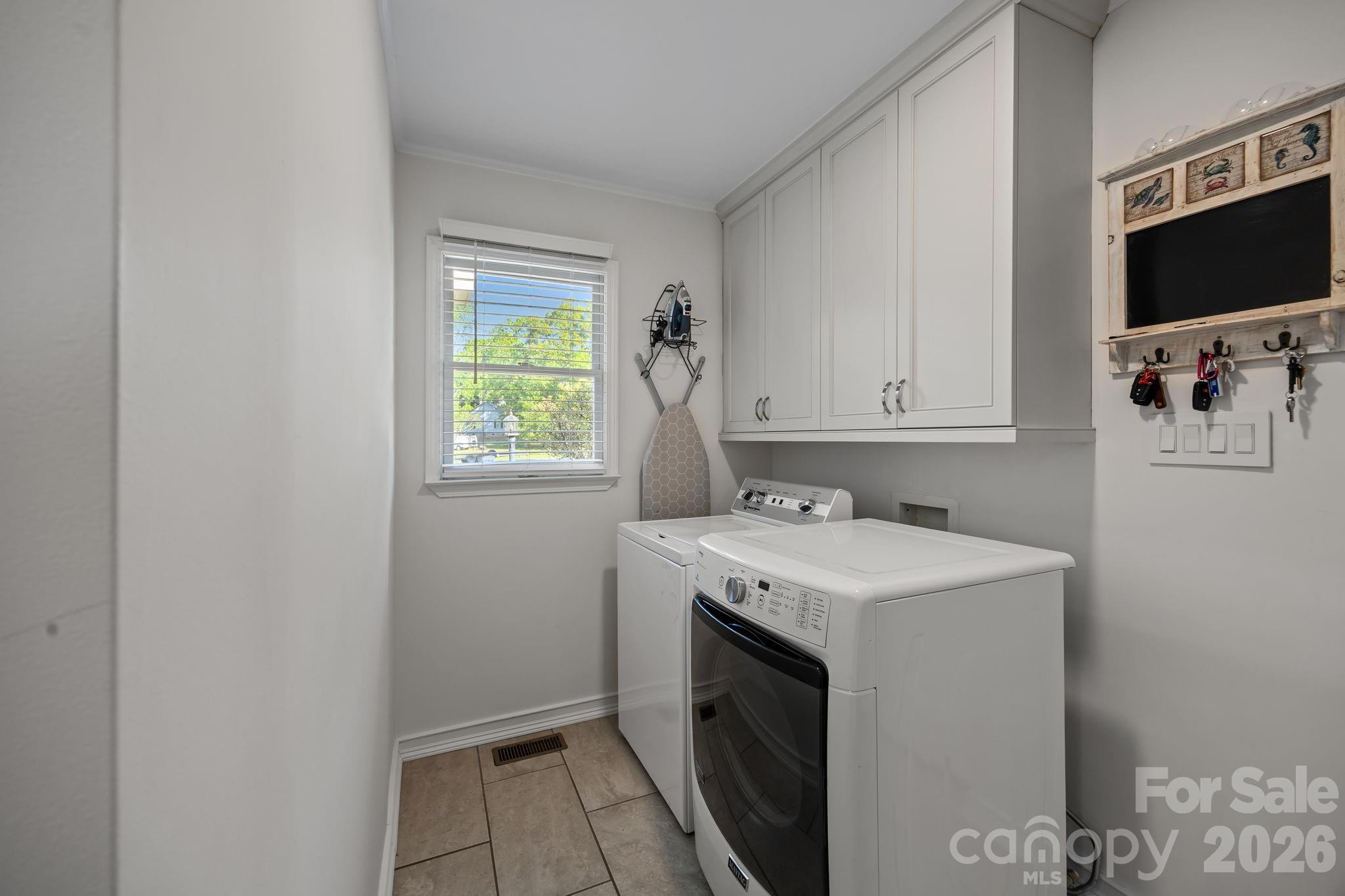 Oakcrest - Residential