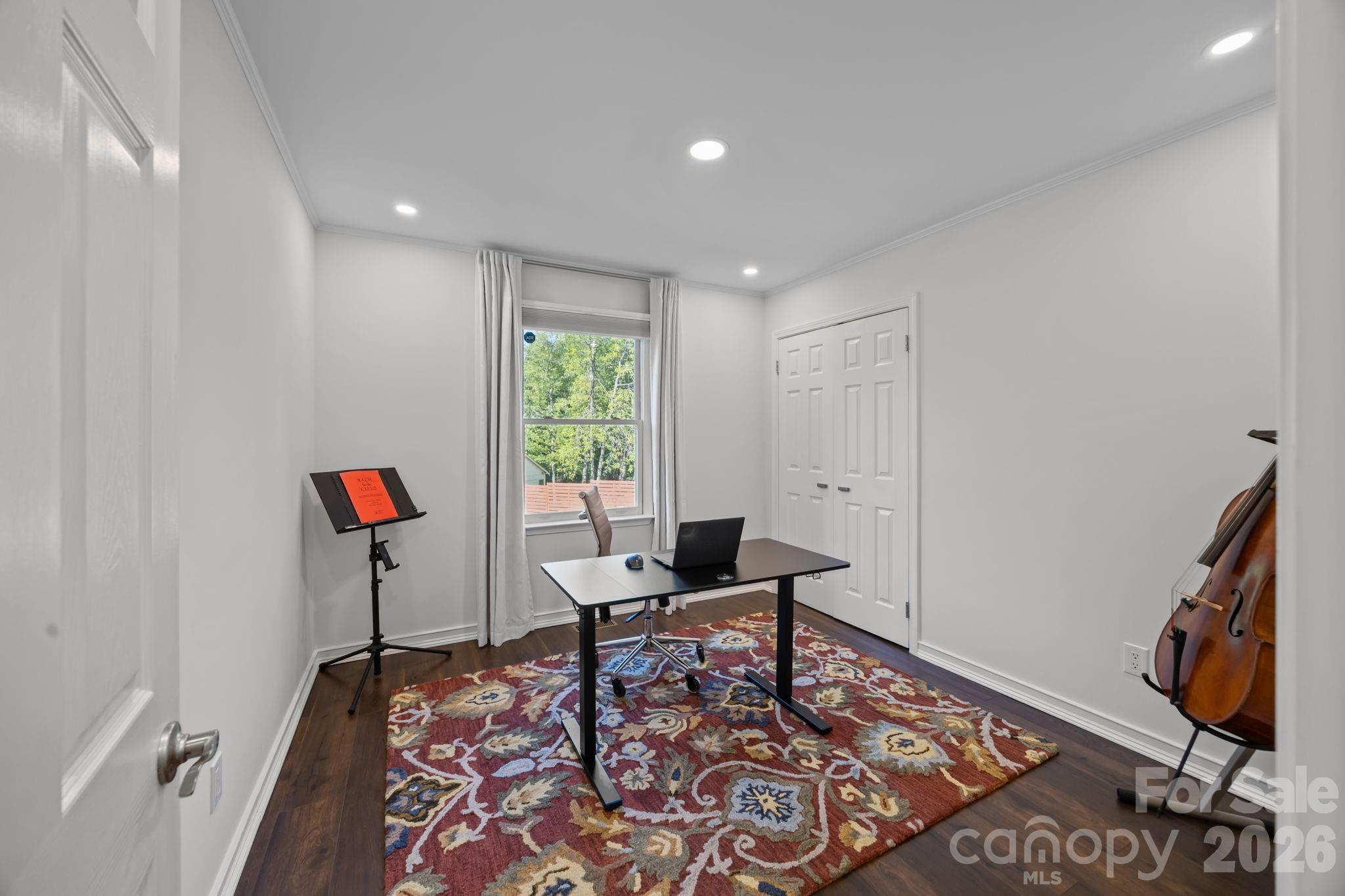 Oakcrest - Residential