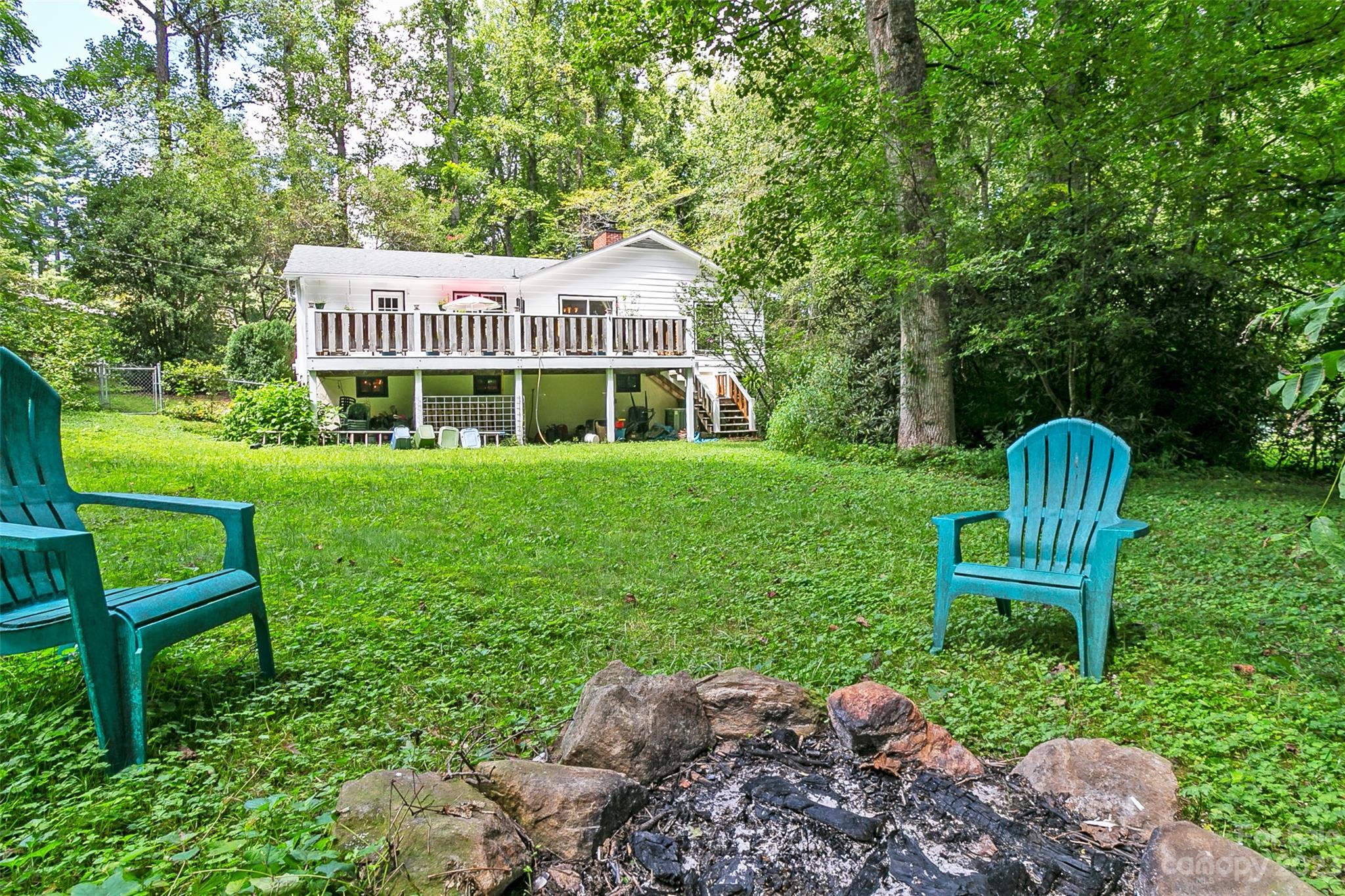 Felix Lake - Residential