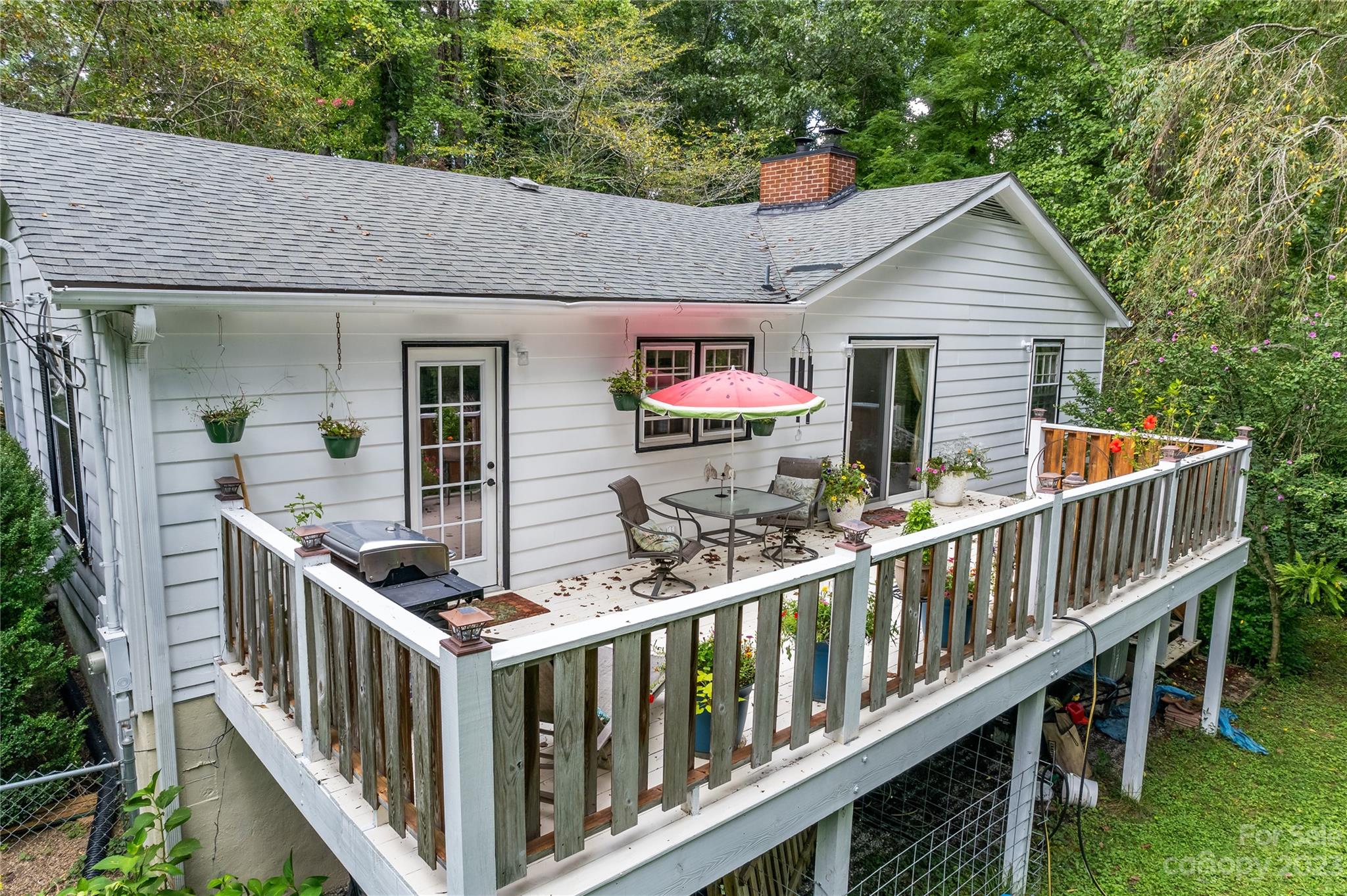 Felix Lake - Residential