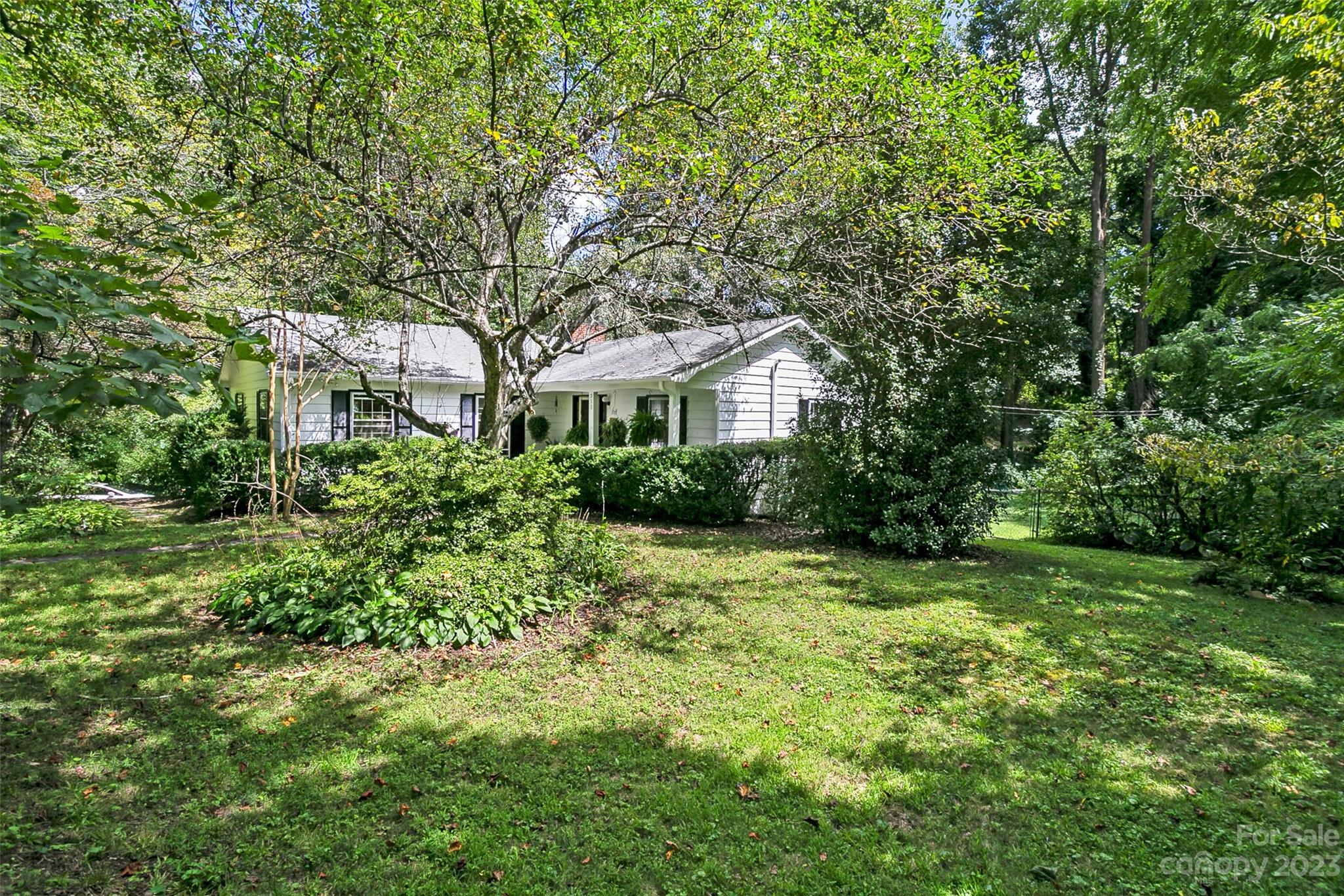 Felix Lake - Residential