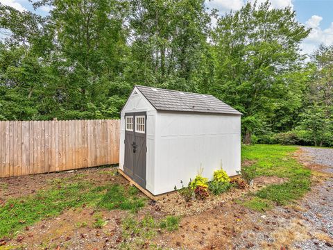 A home in Waynesville
