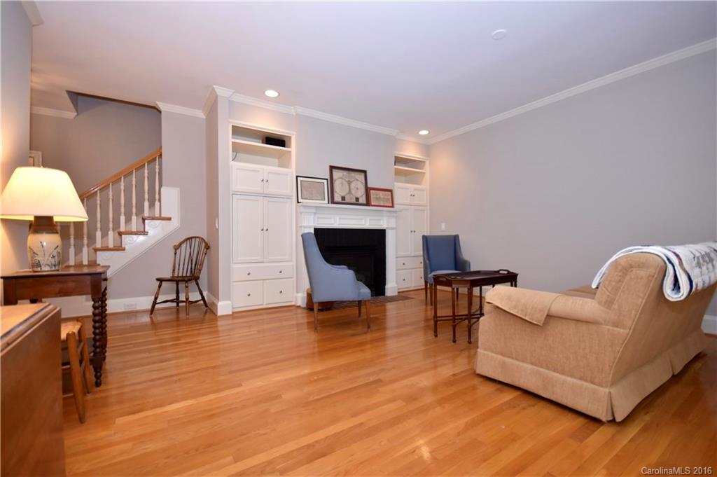 Pages Pond - Residential