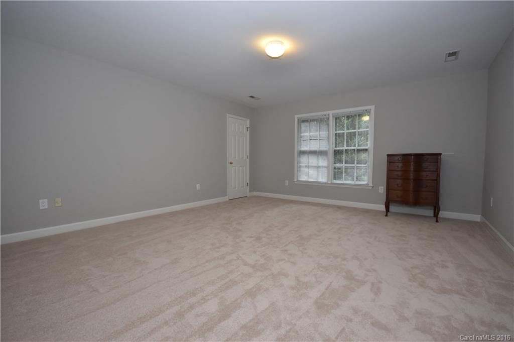 Pages Pond - Residential