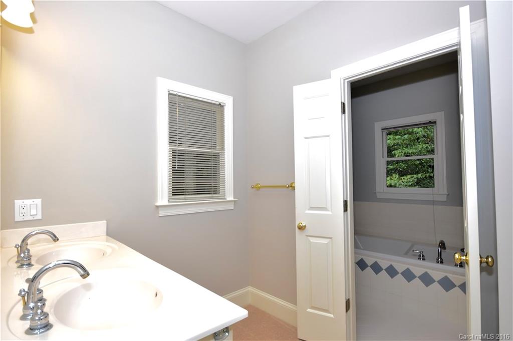 Pages Pond - Residential