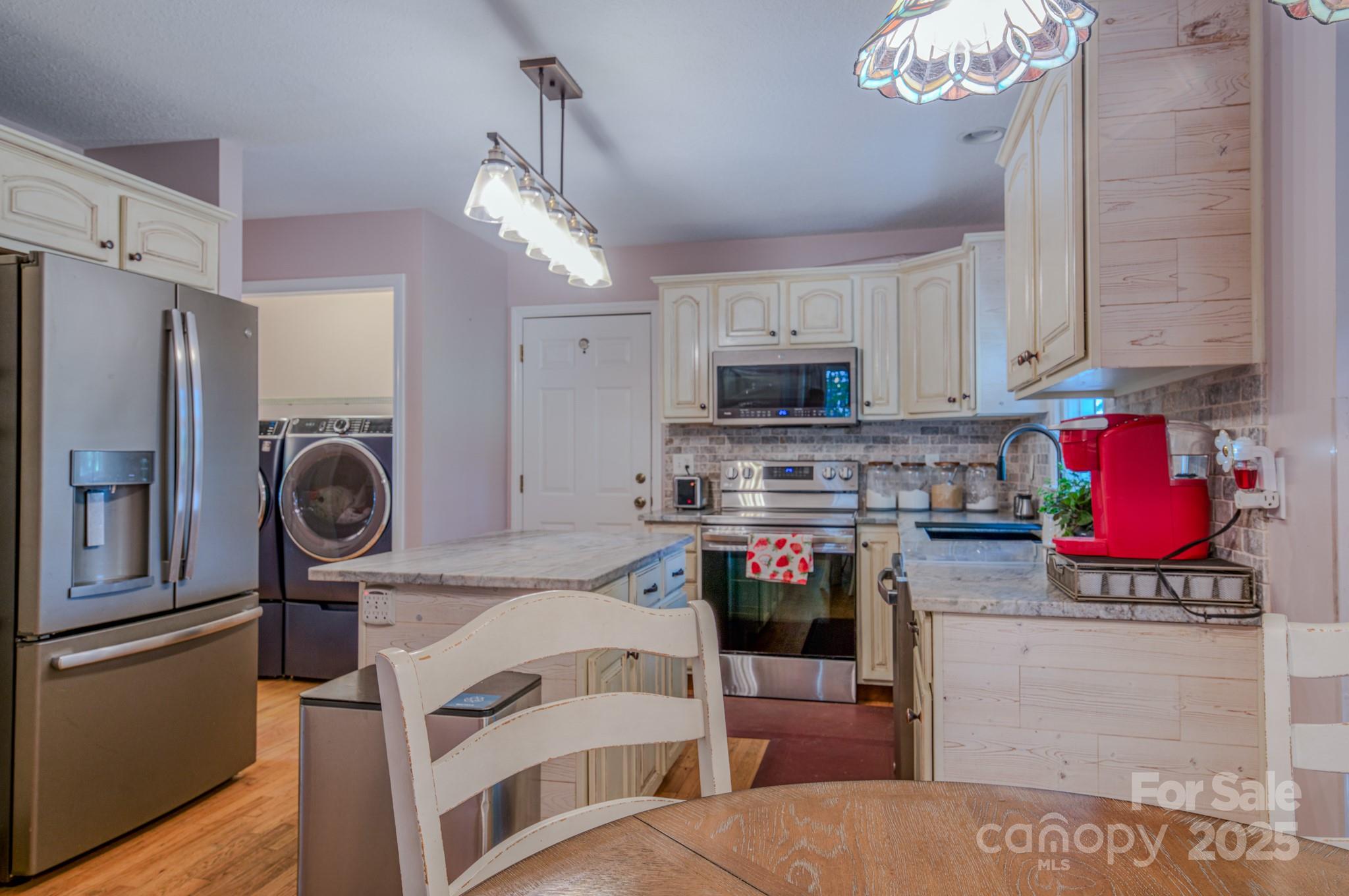 303 Theron Court
