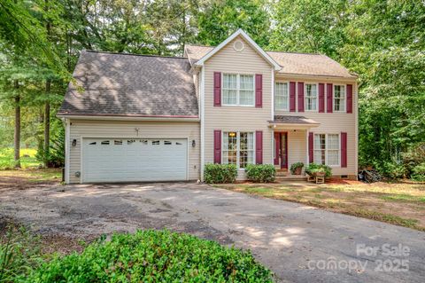 303 Theron Court Candler NC 28715