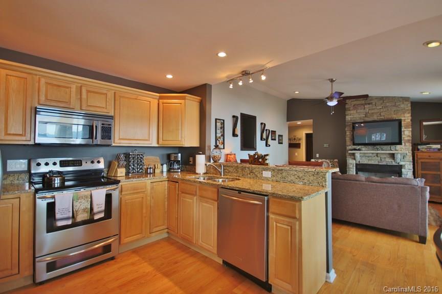 Commodore Peninsula - Residential