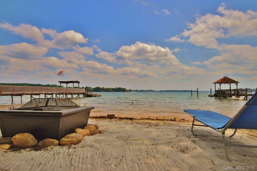 Commodore Peninsula - Residential