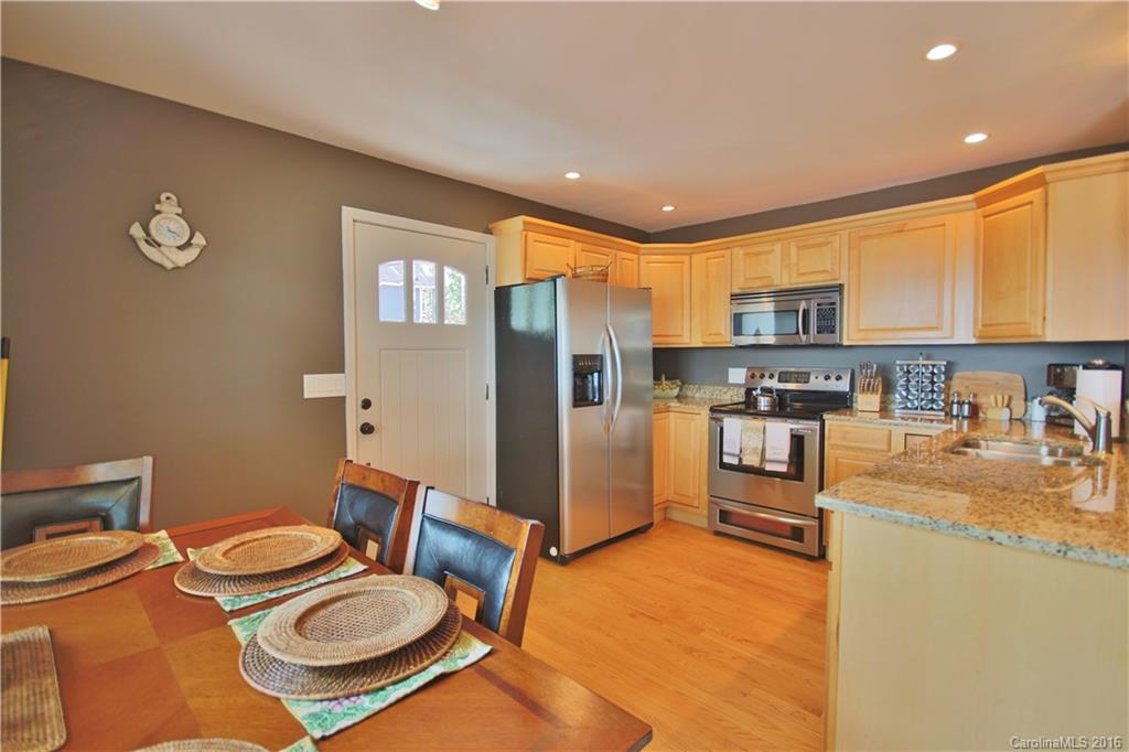 Commodore Peninsula - Residential