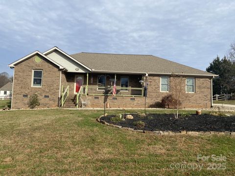 Photo of 130 Wordsworth Way, Mooresville, NC 28115 (MLS # 4327514)