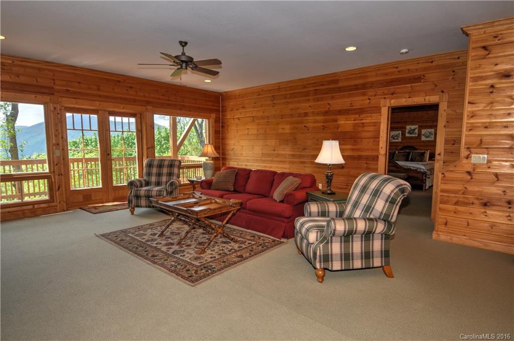Smoky Mountain Retreat at Eagles Nest - Residential