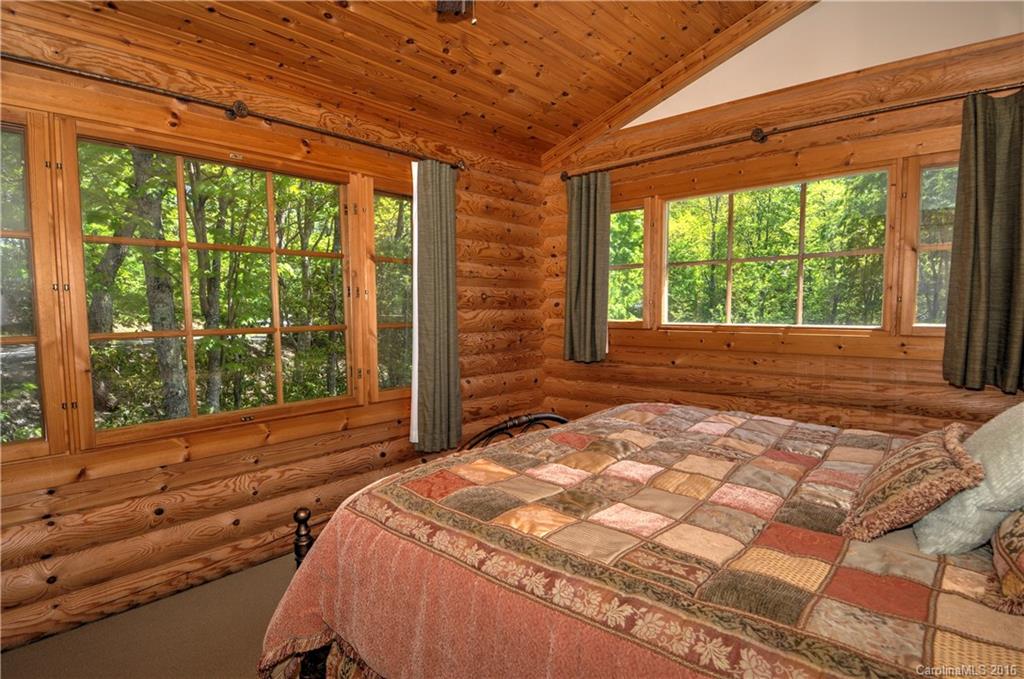 Smoky Mountain Retreat at Eagles Nest - Residential