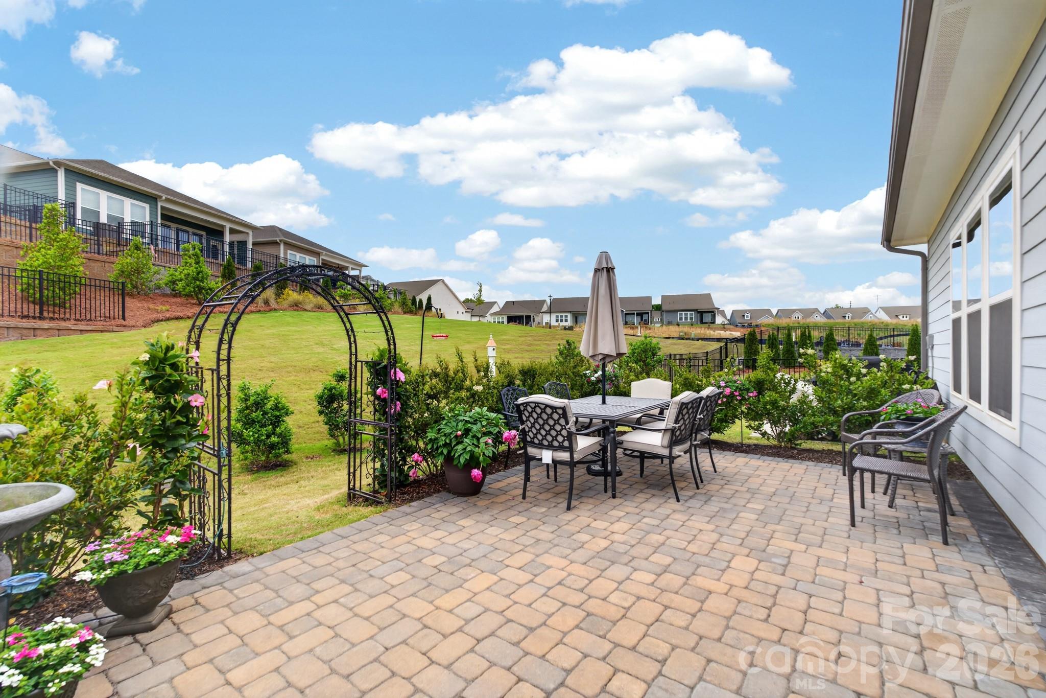 Encore at Streamside - Residential