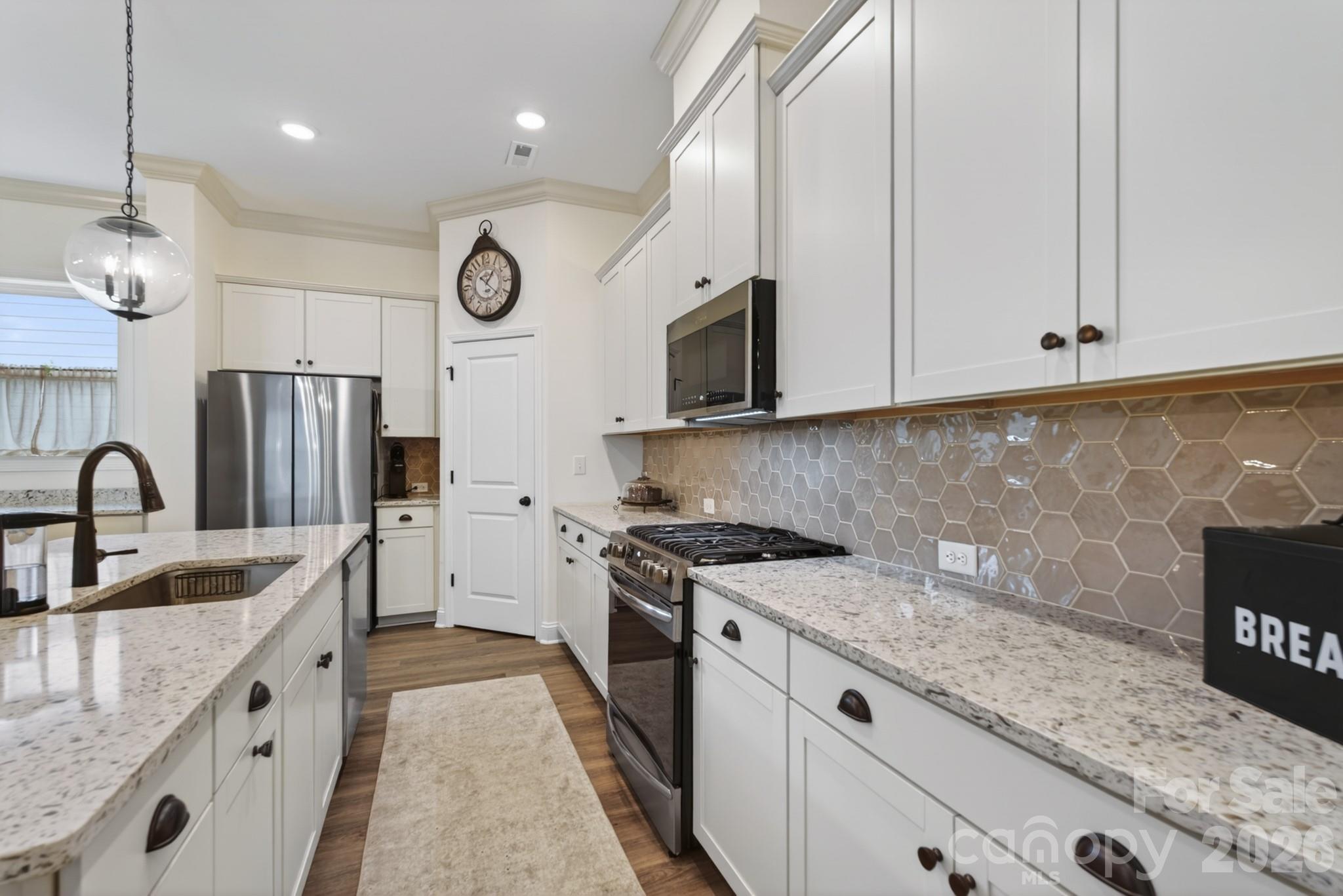 Encore at Streamside - Residential