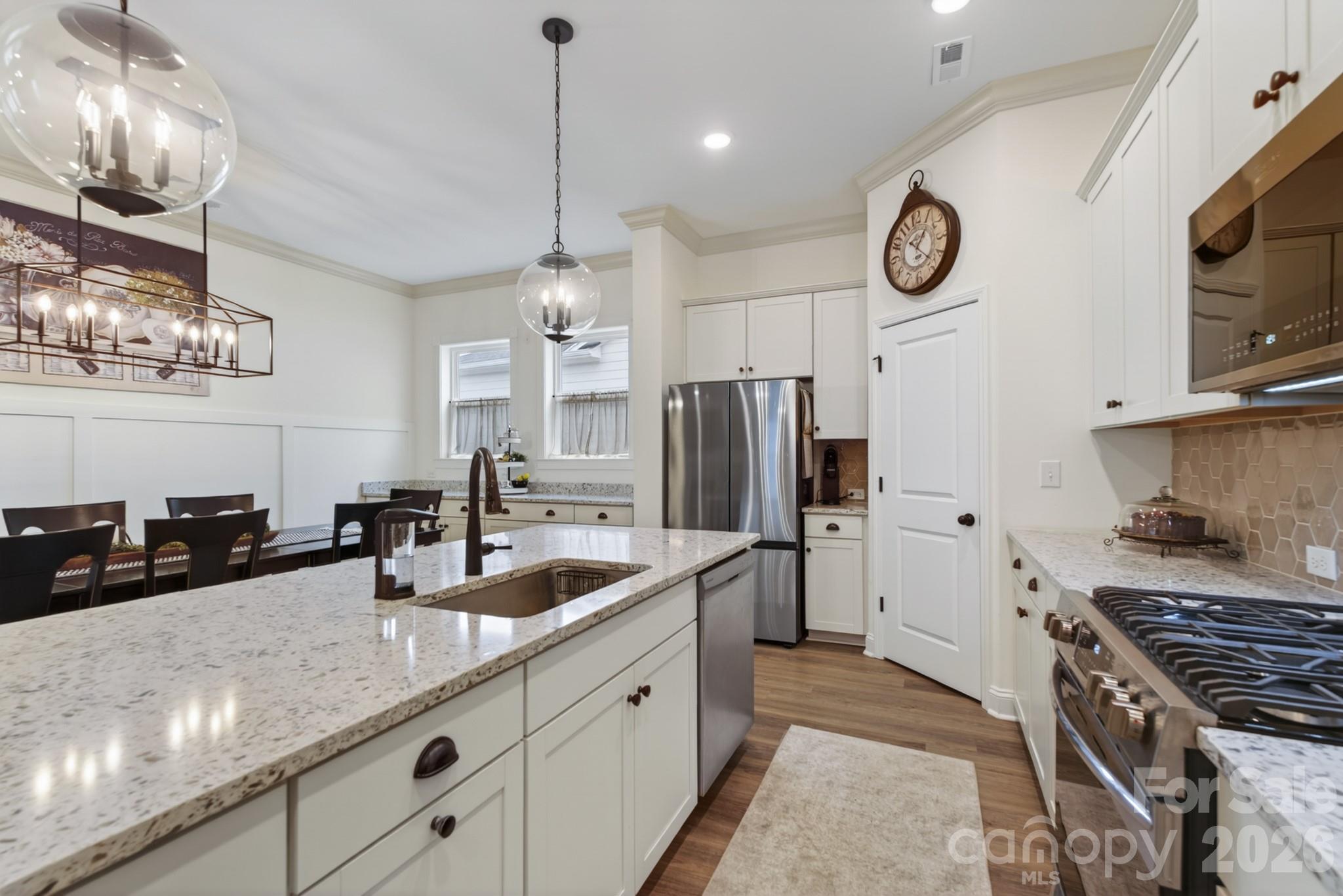 Encore at Streamside - Residential