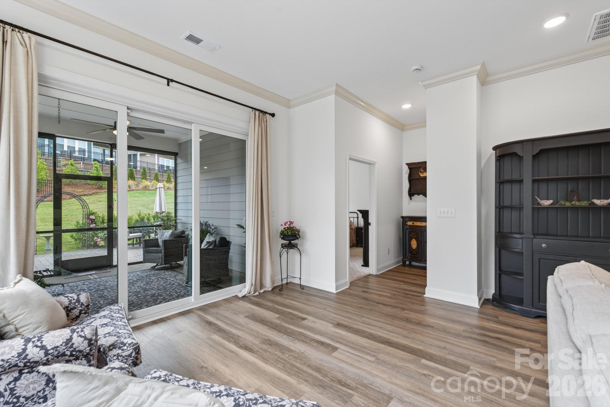Encore at Streamside - Residential