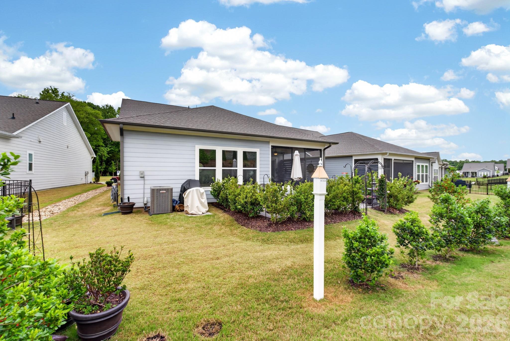 Encore at Streamside - Residential