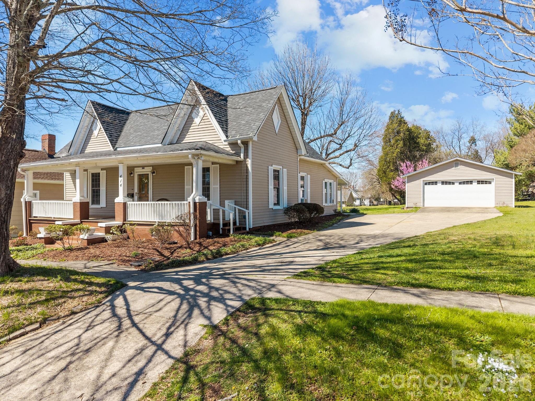 414 S Spencer Avenue