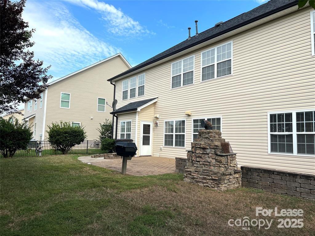 Moss Creek Village - Residential Lease