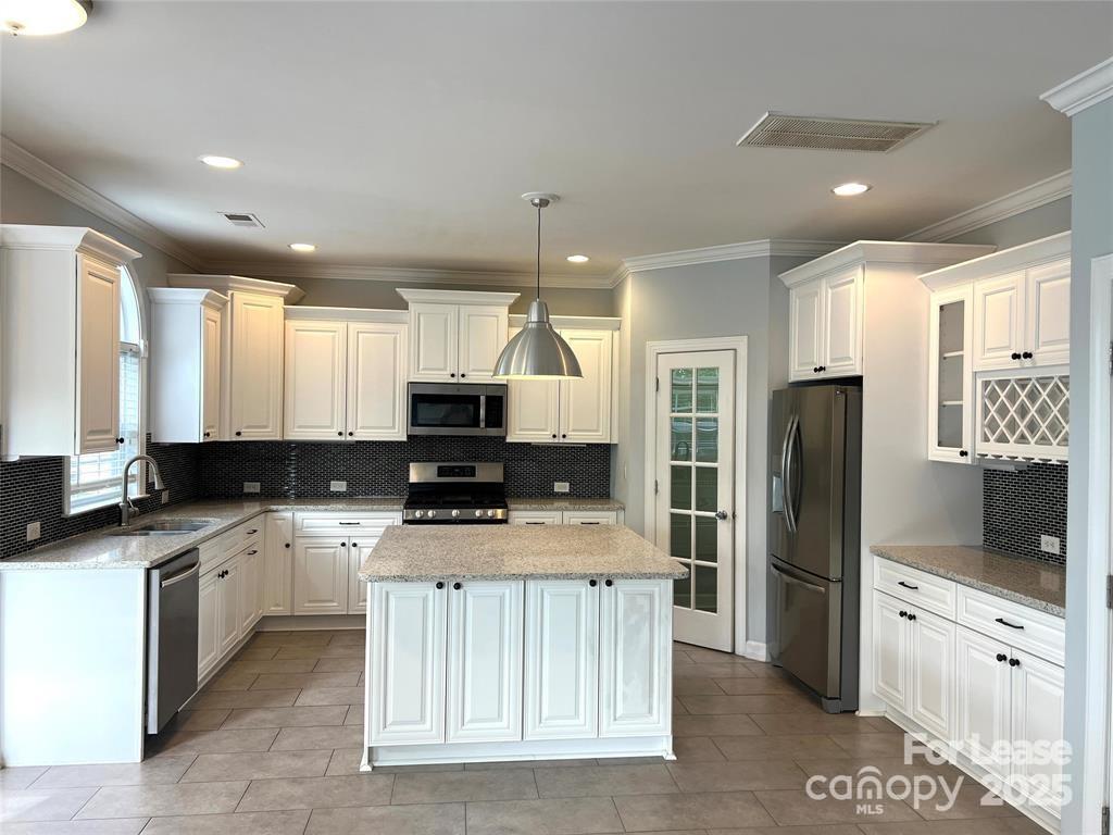 Moss Creek Village - Residential Lease