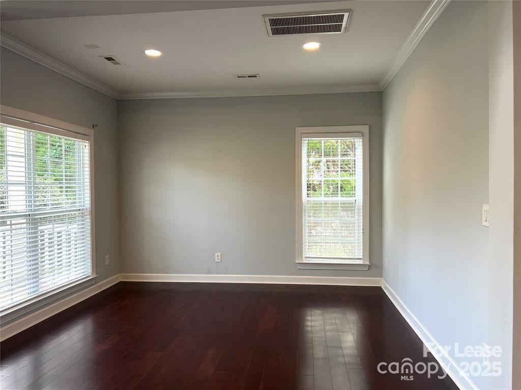 Moss Creek Village - Residential Lease