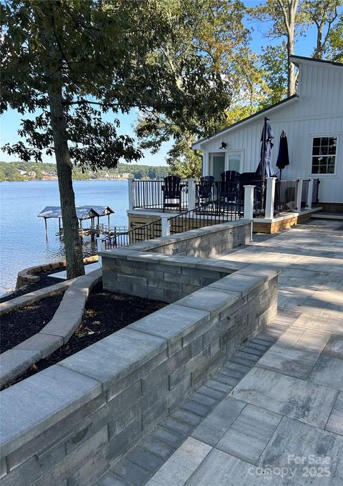 6788 Bucleigh Road Lake Wylie SC 29710