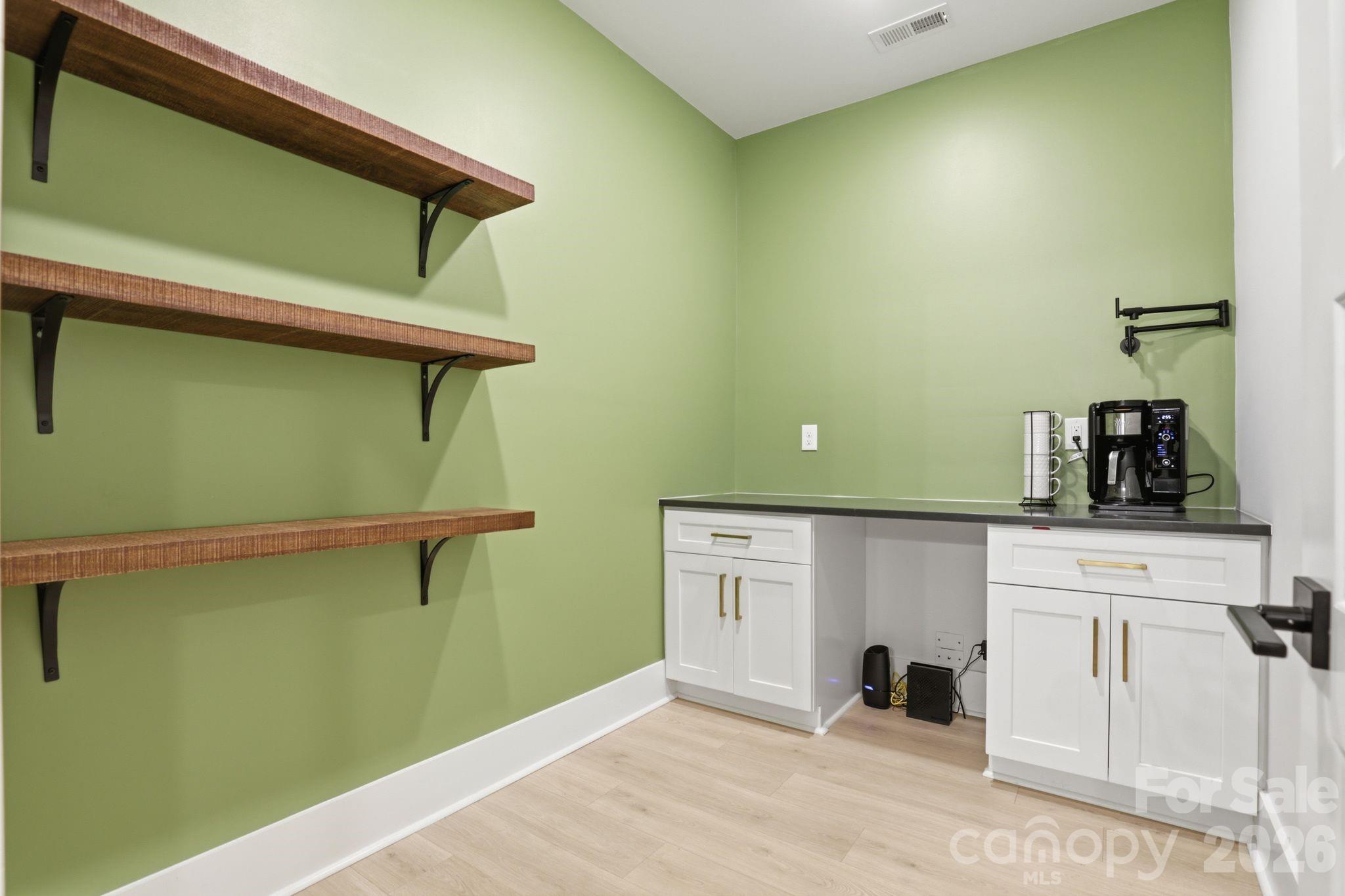 Falls Park - Residential