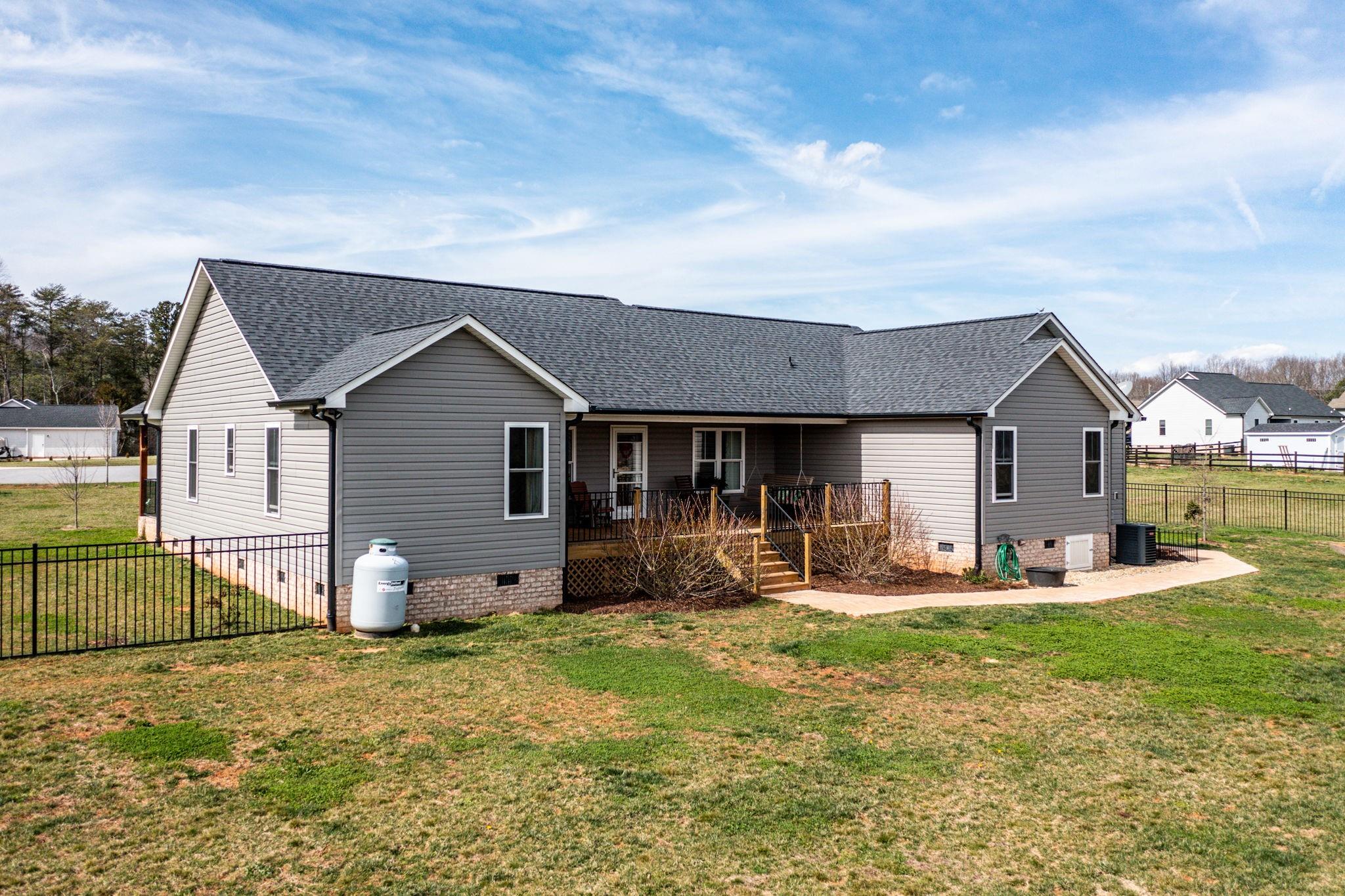 Wedgewood Run - Residential