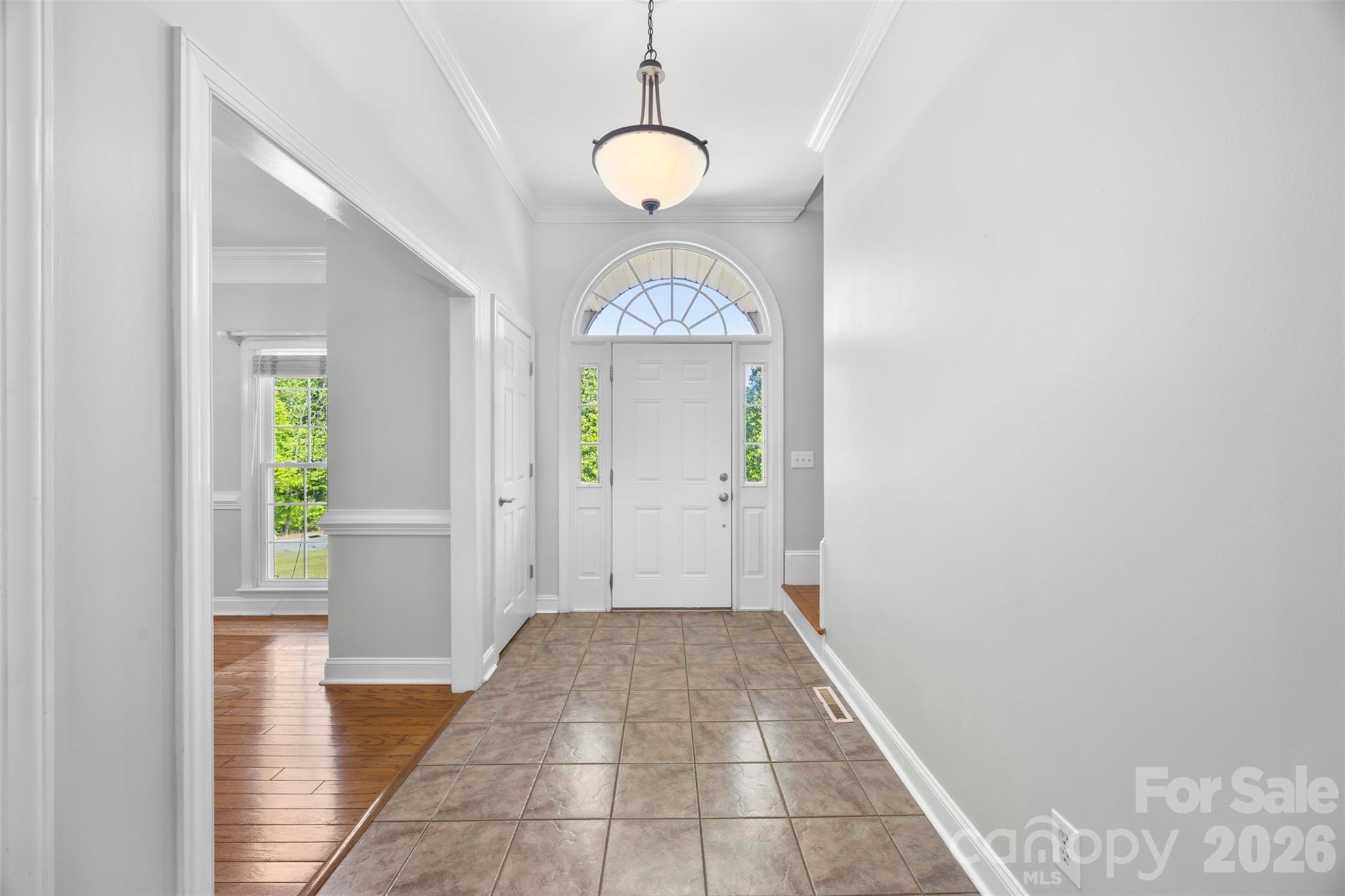 105 Partridge Bluff Drive NE