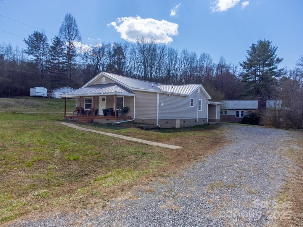 389 Hospital Road