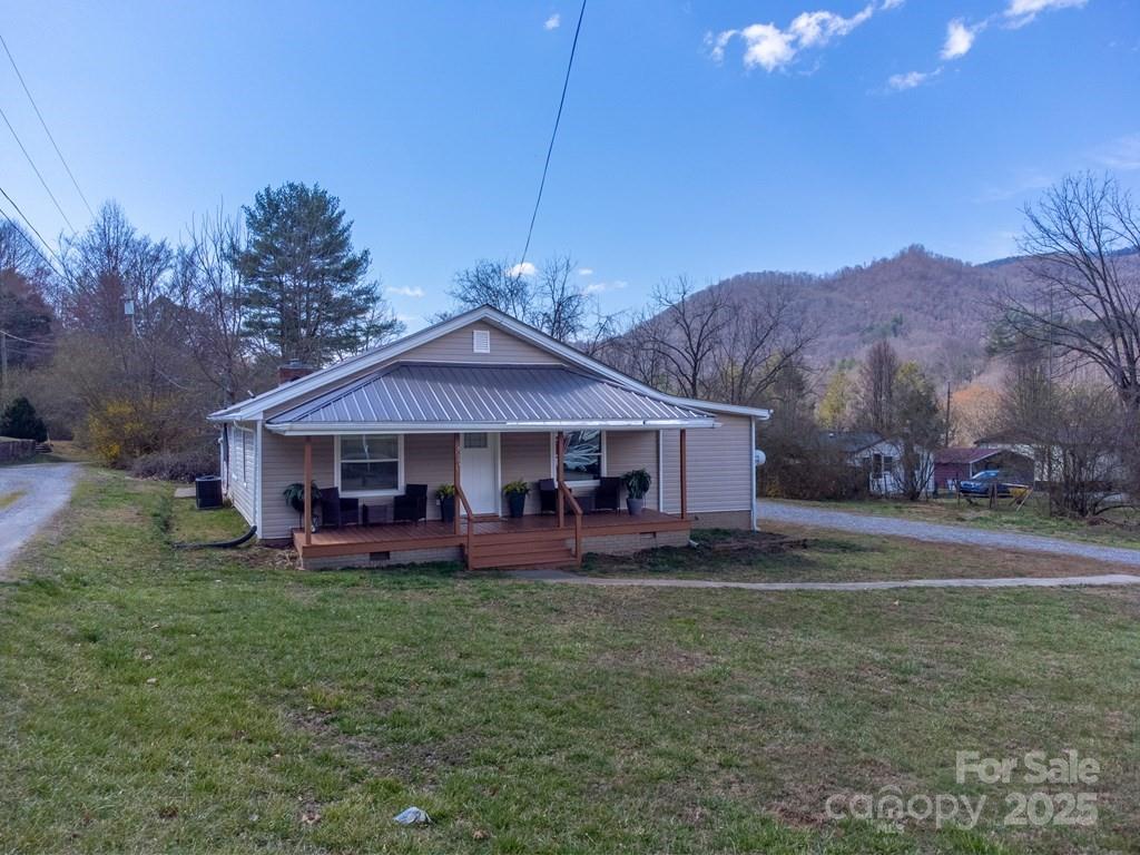 389 Hospital Road