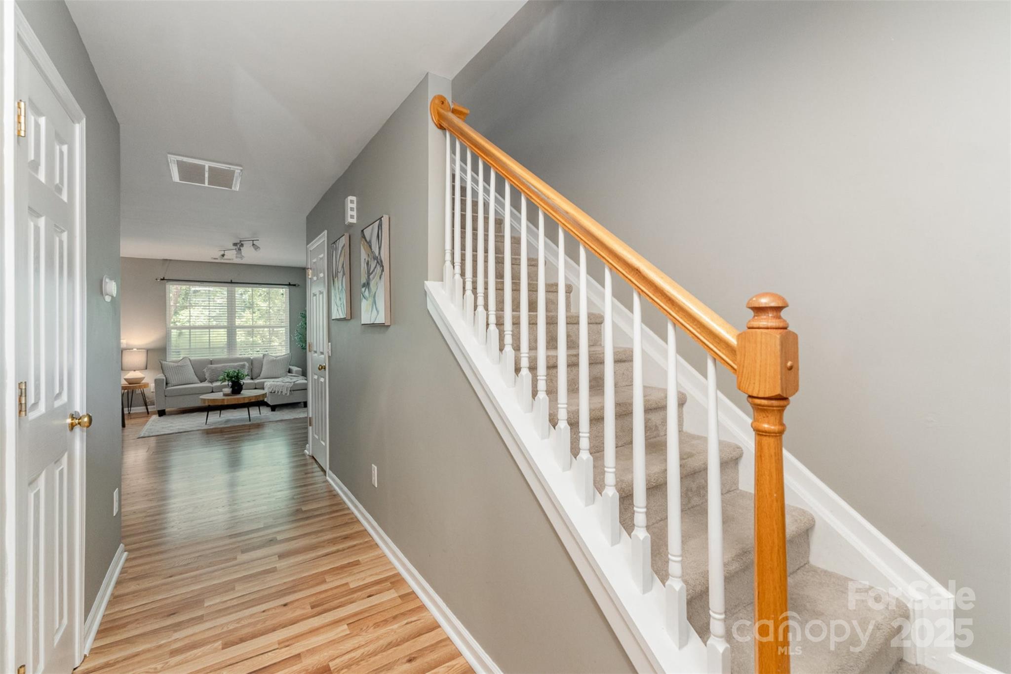 10421 Columbia Crest Court